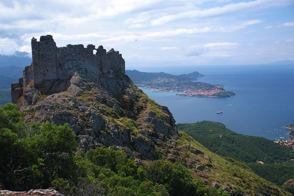Castello del Volterraio, Isola d'Elba
